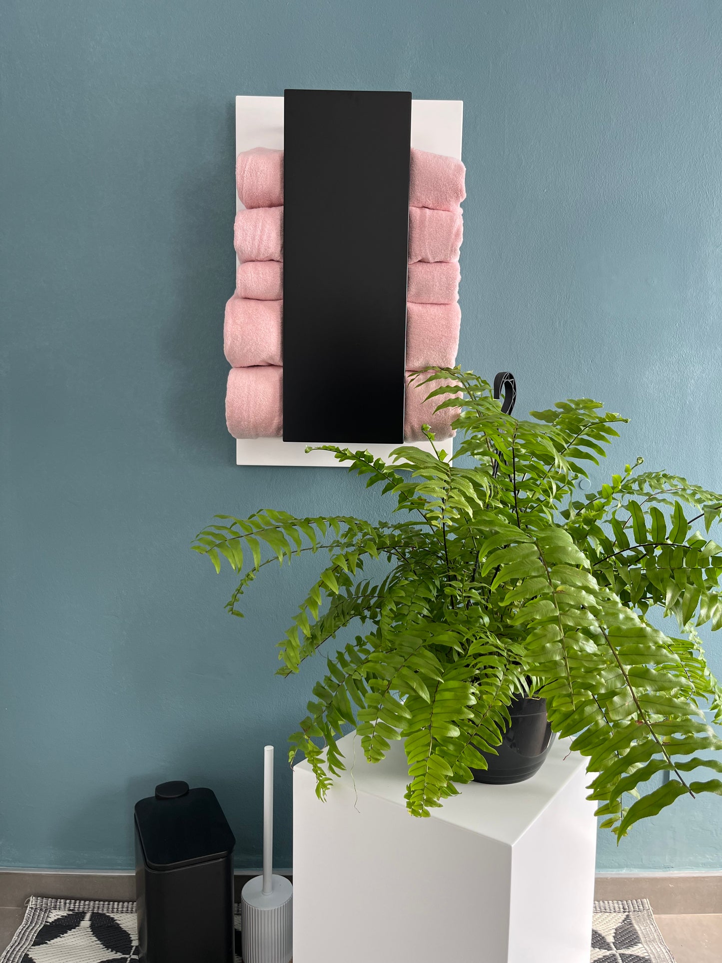 Floating Towel holder