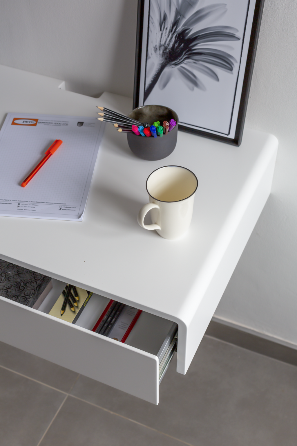 Floating desk / dressing table with drawers
