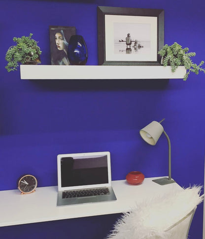 Floating shelves