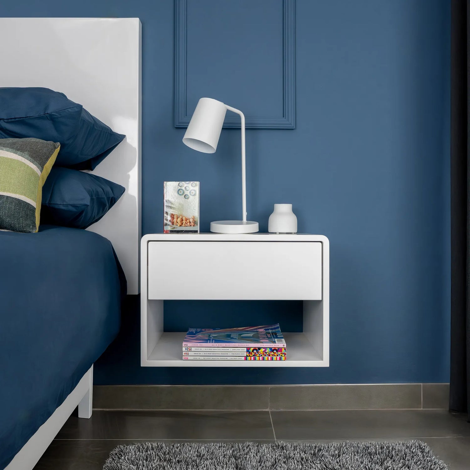 Odezen floating bedside box with drawer — white wall-mounted nightstand for Airbnb