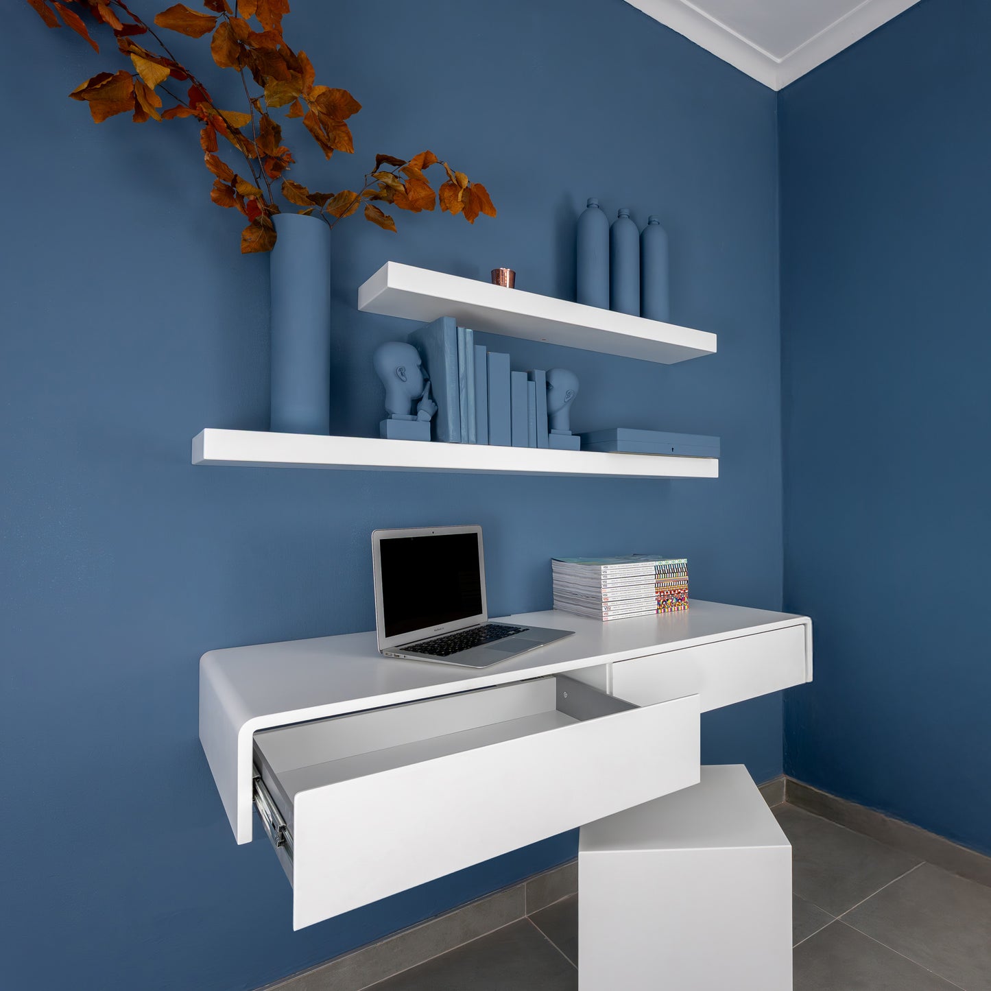 Floating desk / dressing table with drawers