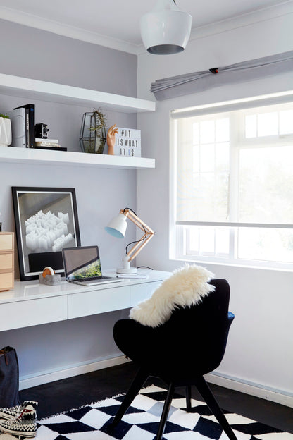 Floating shelves